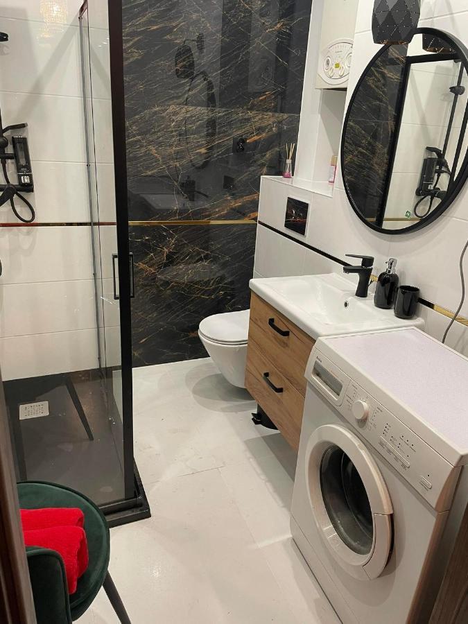Apartament Karol Apartman Lublin Kültér fotó